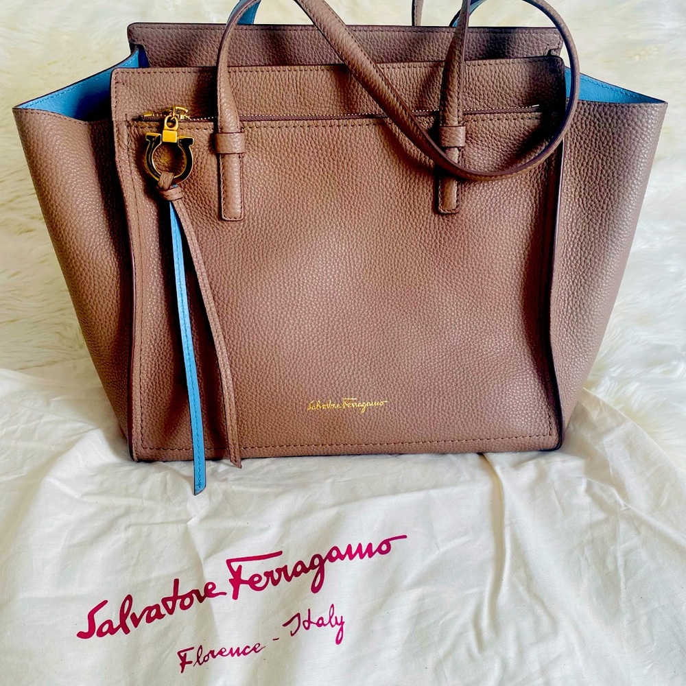 Salvatore Ferragamo Amy Tote Large